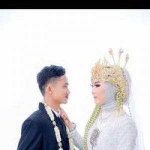 Reniashar profile icon