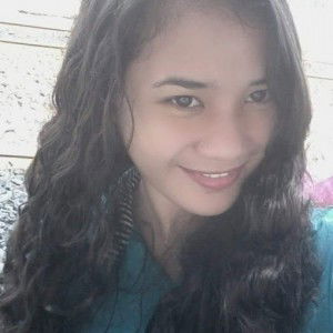 rowelyn diaz profile icon