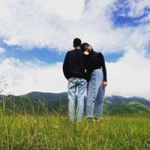 mira silvia profile icon