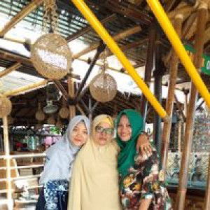 Siska Yuniyanti profile icon