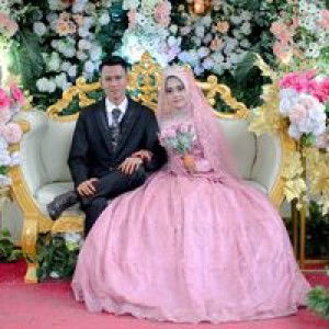 Eka Quenna Octaviyana profile icon