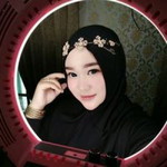Putry Agustyna profile icon