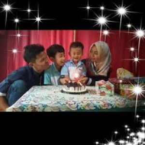 Yeni Ahmad profile icon