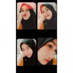 Elina Putri Baenah profile icon