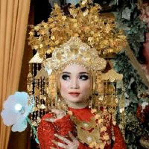 Resti Fauziah profile icon