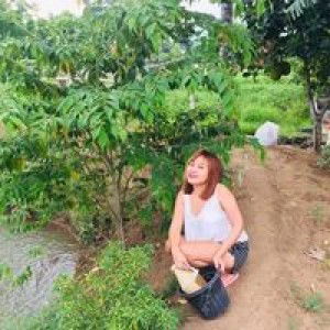 Joy Ferrer Cajugao profile icon