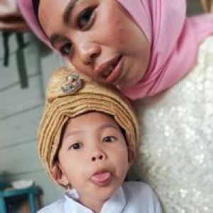 Agustina profile icon