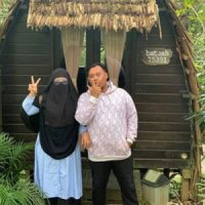 Meita Indriastuti profile icon