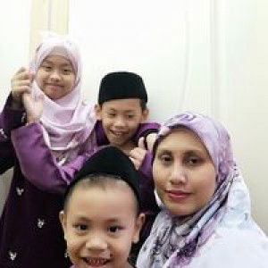 Zuria Zamaludin profile icon