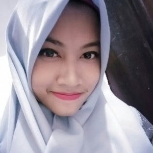 Indah Yuniati profile icon