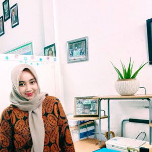 Rina Ramadona profile icon