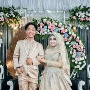 Wanda Sari profile icon