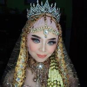 dinda nisa profile icon