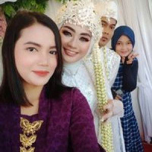 Ulfia Rizki profile icon