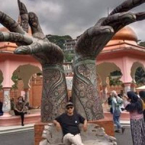 Alief Azriel Bayuaji profile icon