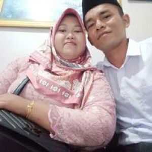 Rahmi Putri Aulia profile icon