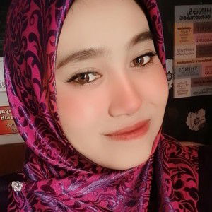 SITI NUR 'IZZATI BINTI ROSLAN profile icon