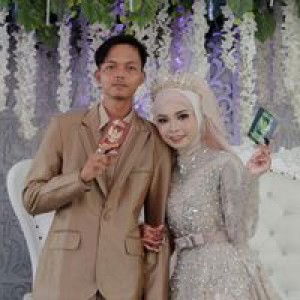 Nunung Nur Indah profile icon