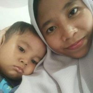 Julia E. Putri profile icon