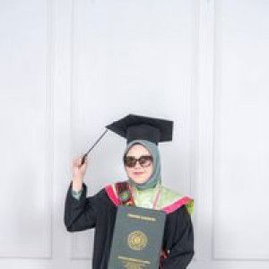 Heny Novita S profile icon