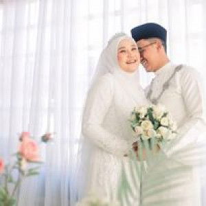 Nur Adrina profile icon