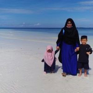 Nurnaningsih Dunggio profile icon