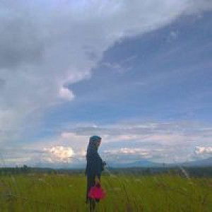 Runi Metasari profile icon