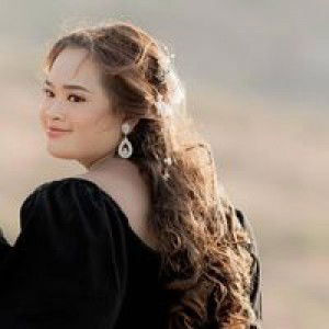 Lya Pangestu profile icon