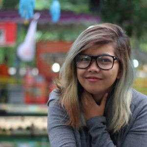 Rini Apriani profile icon