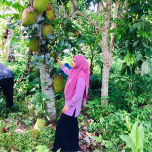 Ainil Ezatie profile icon