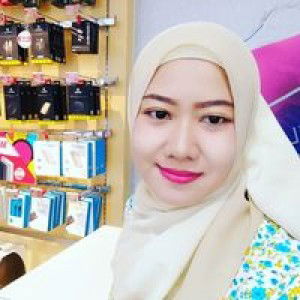 Holy Riah profile icon