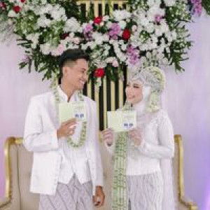 Ina Fariana profile icon