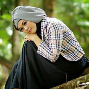 eka erlina profile icon