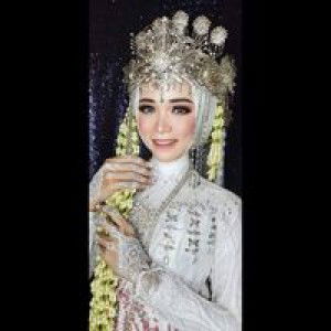 Siti Nuraeni profile icon