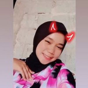 Wiwit Anggriani profile icon