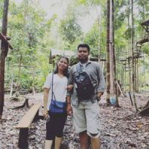 Ety Juli Andrianita profile icon