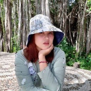 sulis setyawaty profile icon