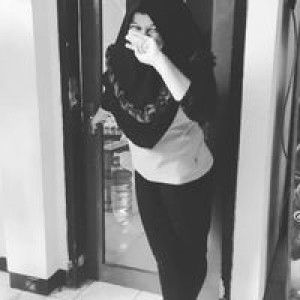 Yuliana Mamahe Naya profile icon