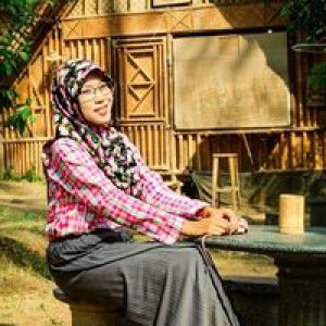 Indah Habcyver profile icon