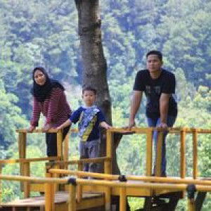 Moms Ilham profile icon