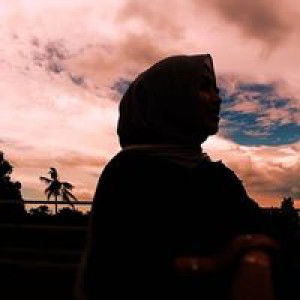 Putri Liana profile icon