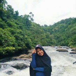 alisha setiani profile icon