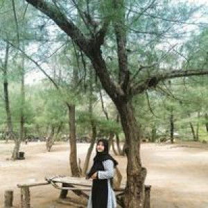 Emilia FahMa Rasyuqa profile icon