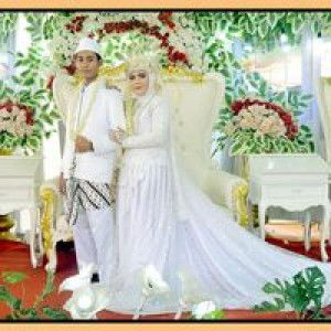 Tuti Alawiyah profile icon