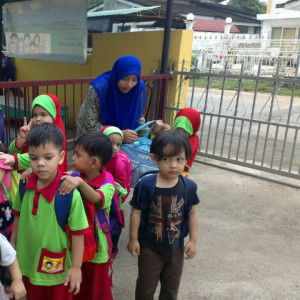 nurfatihah saru profile icon