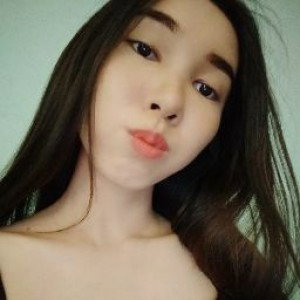แม่แพร กับน้องออกัส profile icon