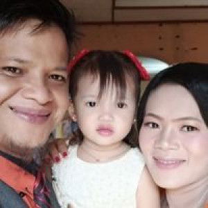 Zhee Frinasari Napitz profile icon