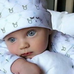 Rizmhasyani Mirs profile icon