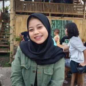 Indah Sulis profile icon