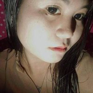 Monica Crysna profile icon